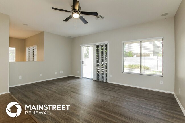 Foto del edificio - 13440 W Gelding Dr