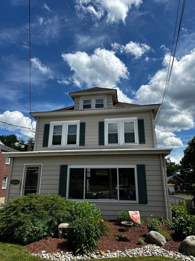 Primary Photo - 2649 Nottingham Way