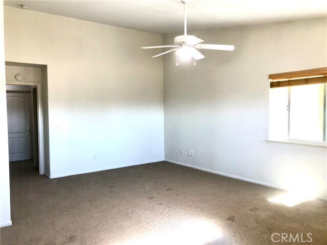 Foto del edificio - 15595 Erie Rd