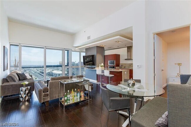 Foto del edificio - 4471 Dean Martin Dr