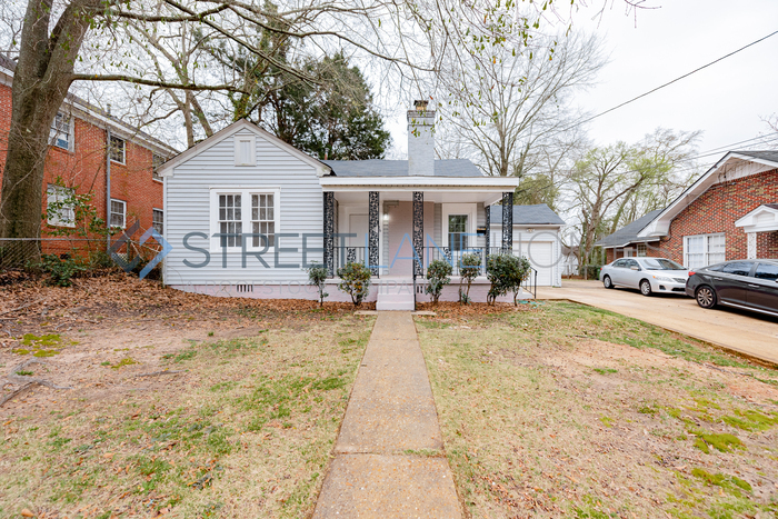 Primary Photo - Charming 4 Bedroom in Montgomery!