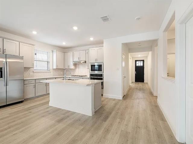 Building Photo - 15029 Hierba Mora Dr