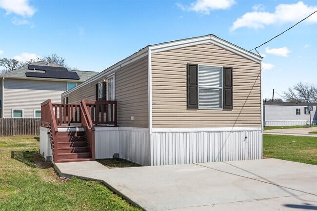 Foto del edificio - 3031 Bay Oaks Harbor Dr