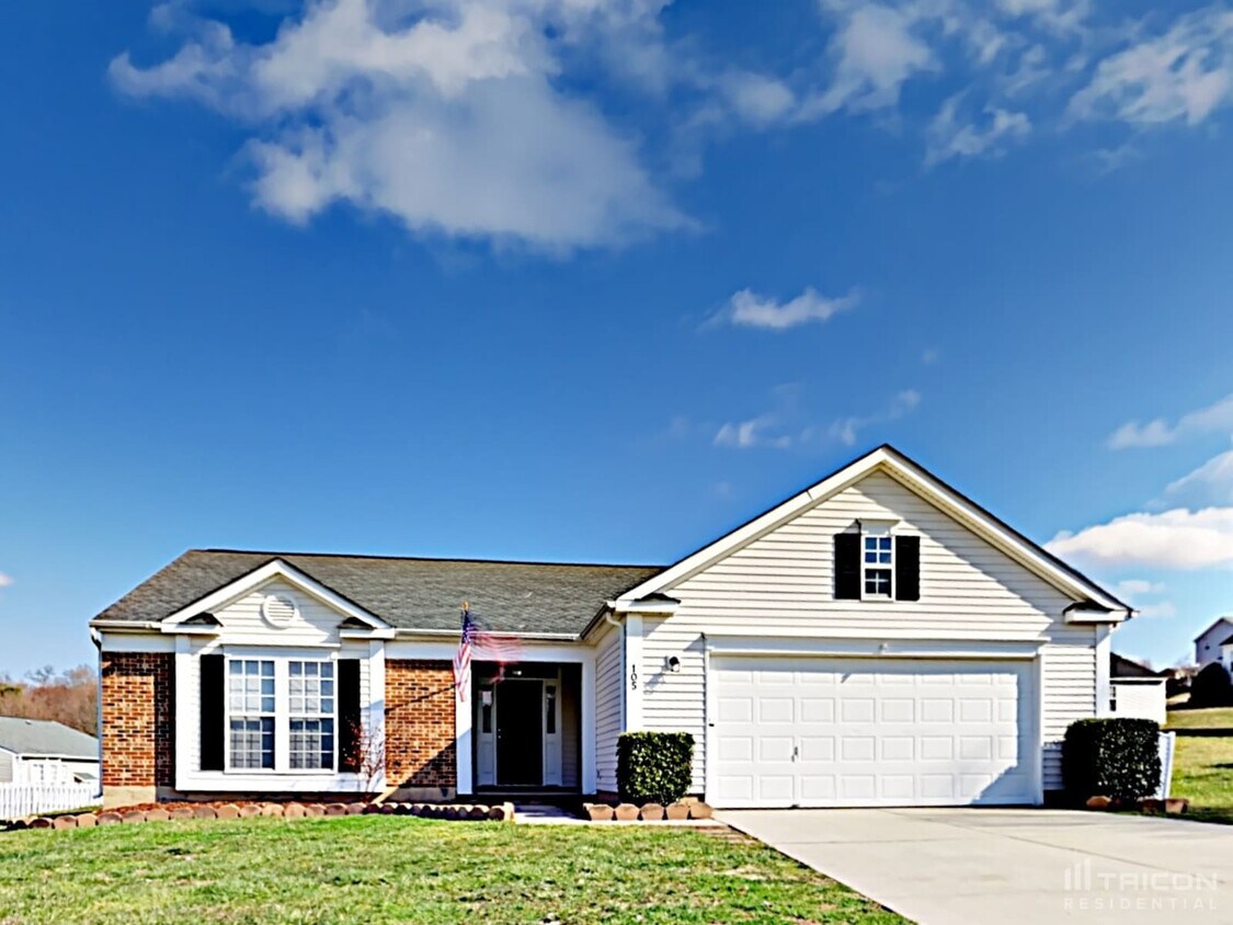 Foto principal - 105 Emberwood Lane Mount Holly NC