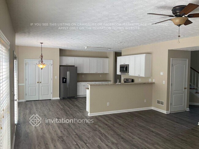 Foto del edificio - 655 Willowwind Dr