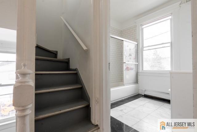 Foto del edificio - 410 Chadwick Ave