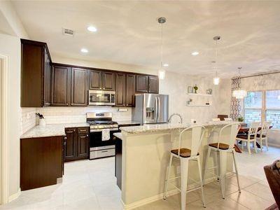 Building Photo - 2221 Springmere Dr