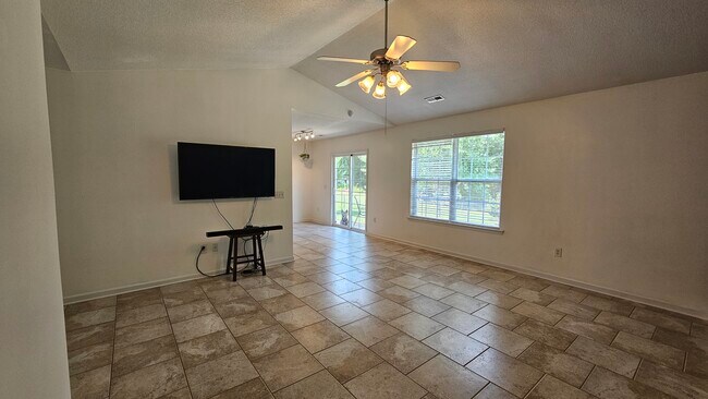 Building Photo - 203 Turkey Trot Rd