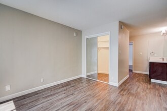Interior Photo - eight70