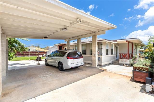 Foto del edificio - 87-885-885 Hakeakea St