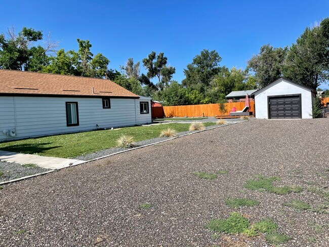 Building Photo - 5227 Quay Ct