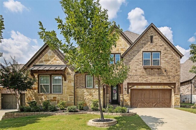 Building Photo - 1021 Asbury Dr