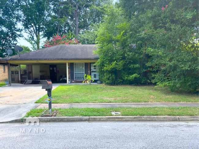 Building Photo - 7135 Tulip Trail Dr