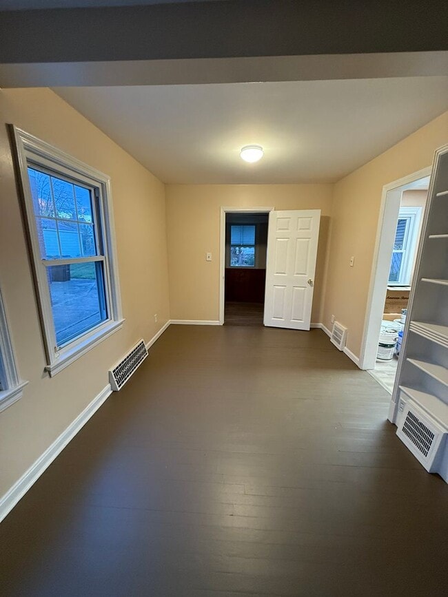 Foto del edificio - Lee/Harvard 3 Bedroom Single water/sewer i...