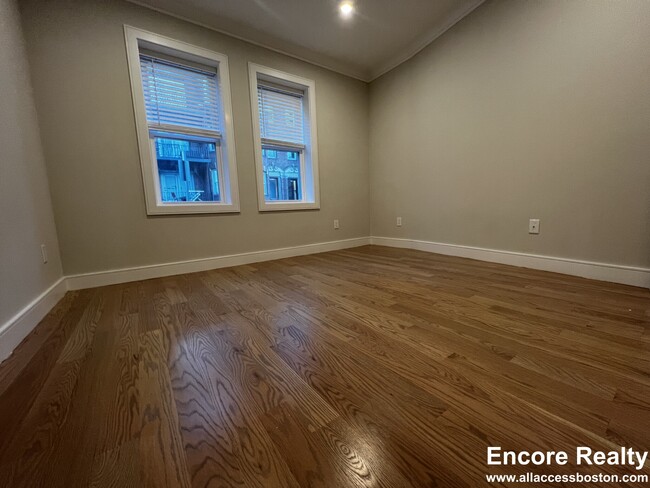 Foto del edificio - 171 Allston St