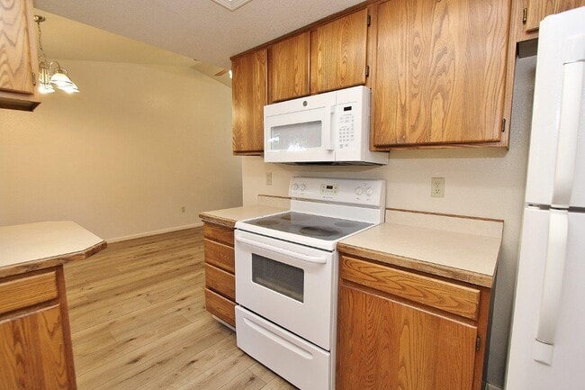 Building Photo - 6883 W Parapet Ct