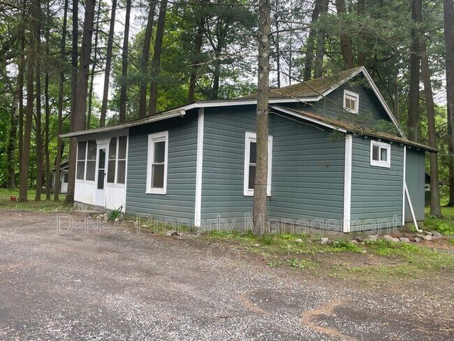 Building Photo - 240 Acres Road