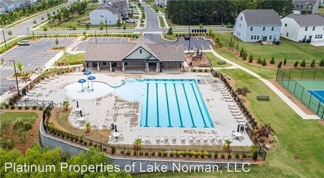 Building Photo - 12820 Canterbury Castle Dr