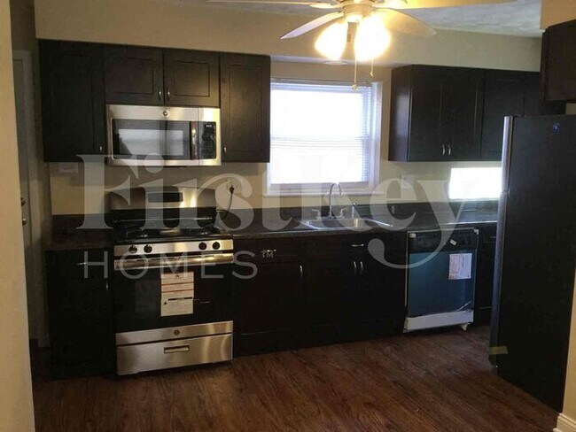 Foto del edificio - 2310 W 80th St