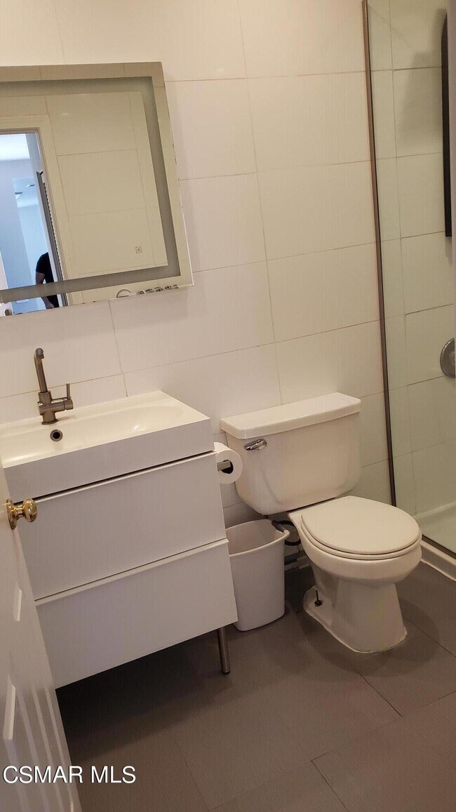 Foto del edificio - 258 Sedgeworth Pl