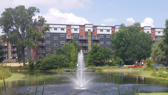 Boardwalk Fountain - Yahara Terrace