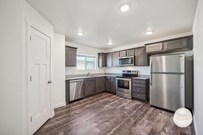 Foto del edificio - Up to $500 off first month rent | Gorgeous...
