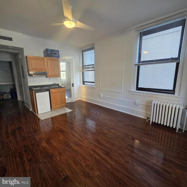 Foto del edificio - 1324 Locust St