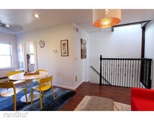 Building Photo - 3 br, 2 bath  - 216 Everett St #2