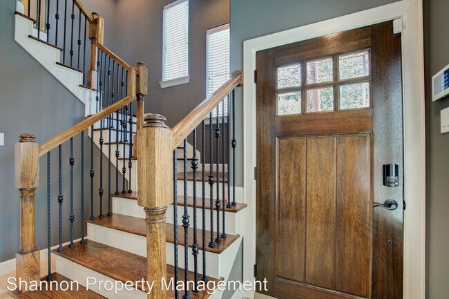 3 br, 3.5 bath House - 1910 Oakdale Street... photo'