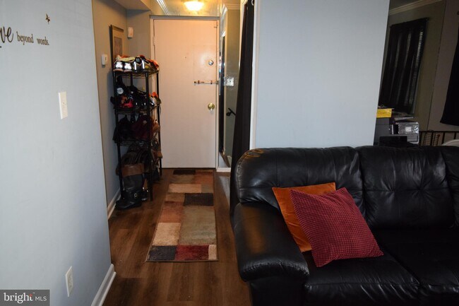 Foto del edificio - 14 Danbury St SW