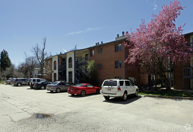 Foto del edificio - Gregory Creek Townhomes