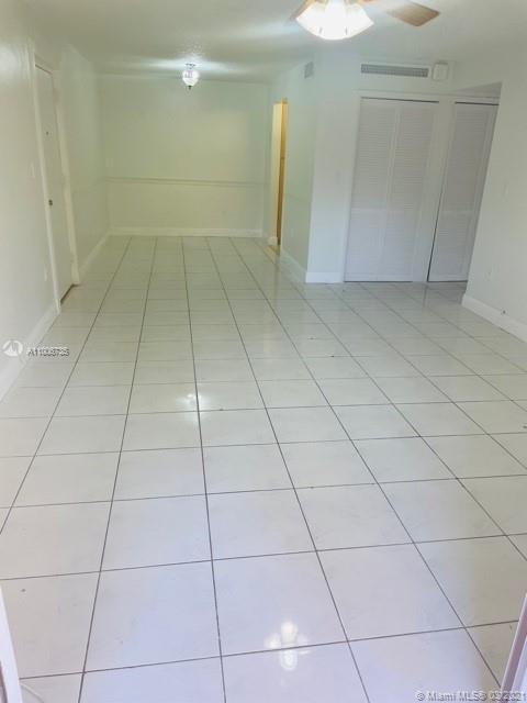 Building Photo - 7121 Miami Lakes Dr