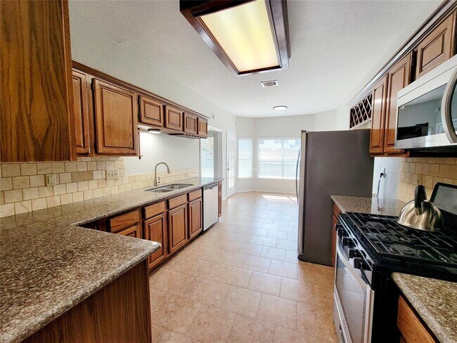 Building Photo - 3351 Dew Point Ln