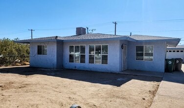 Building Photo - 7064 Tamarisk Ave