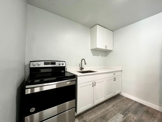 Foto del edificio - 715 SW 5th St