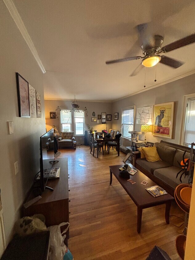 Foto del edificio - 2733 Girard Ave S