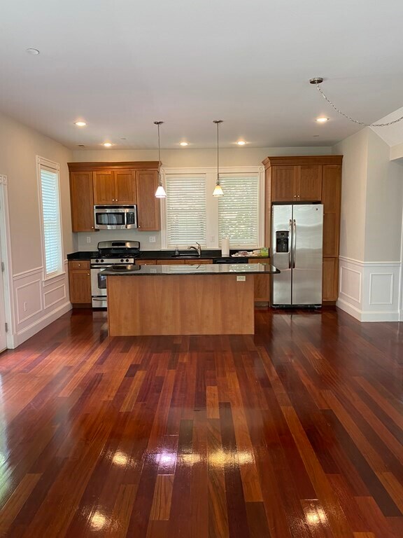 49 Cedar St Unit 3, Cambridge, MA 02140 49 Cedar St Cambridge, MA Apartments for Rent in