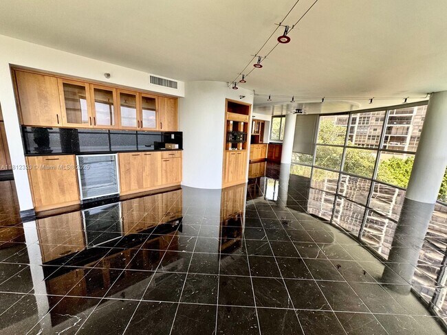 Foto del edificio - 2025 Brickell Ave