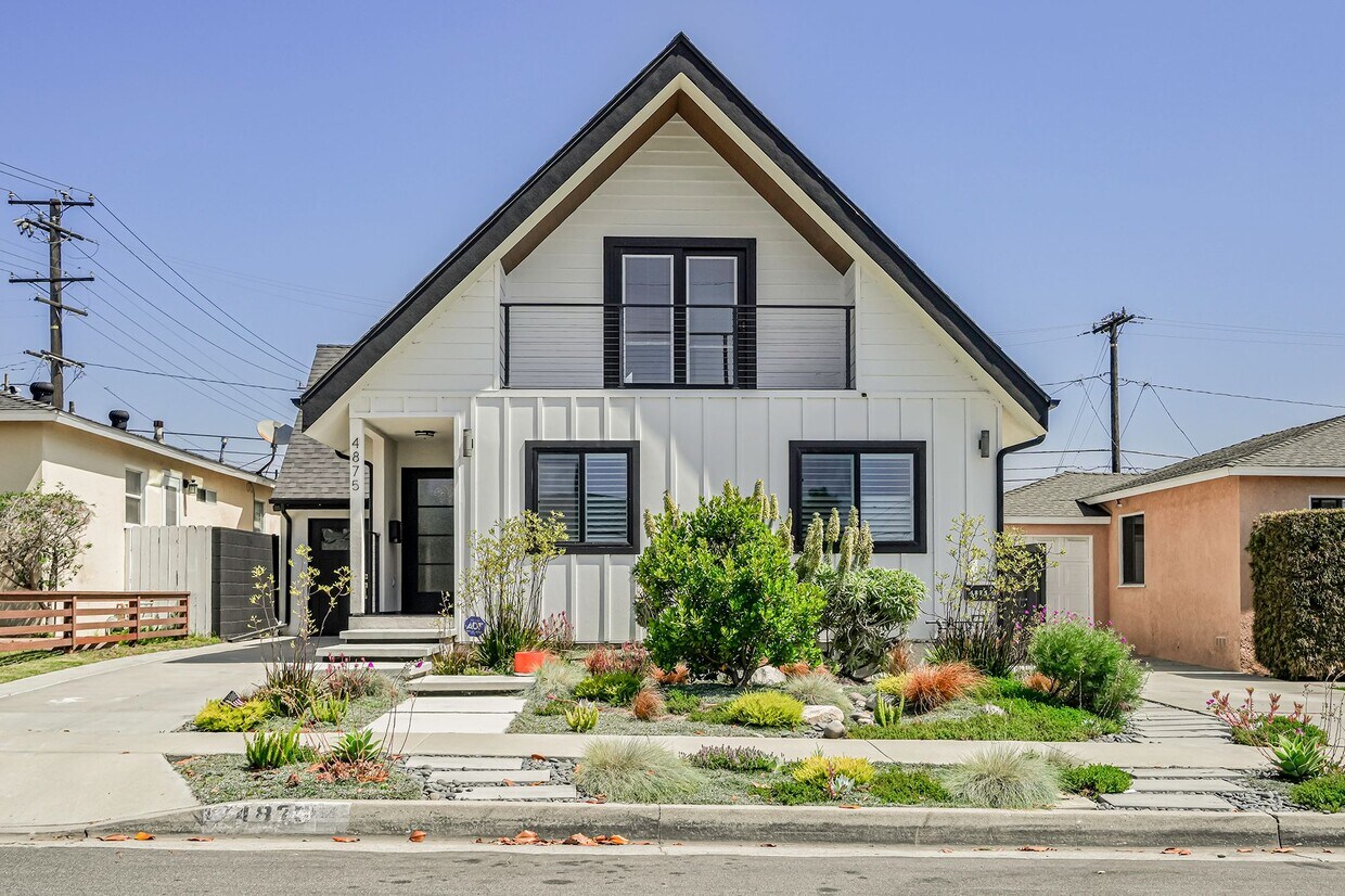 Foto principal - 4875 138th St