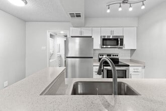 Building Photo - Verve