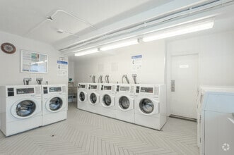 Interior Photo - 739 Birchmount Road