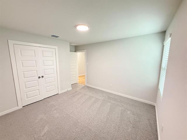 Building Photo - 1000 Rosemary Hl Dr