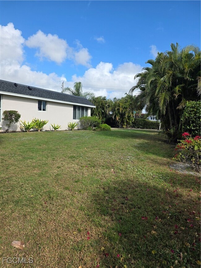 Foto del edificio - 280 Lanchester Ct