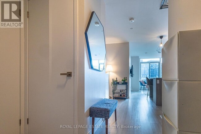 Building Photo - 31 Tippett Rd