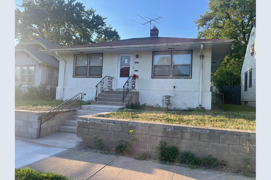 Front Building - 1225 7th St E