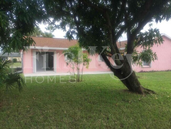 Foto del edificio - 197 Martin Cir