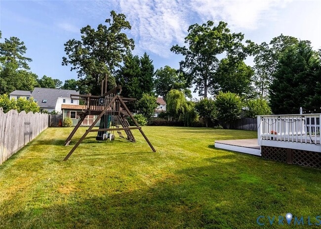 Building Photo - 11902 Sunrise Rd