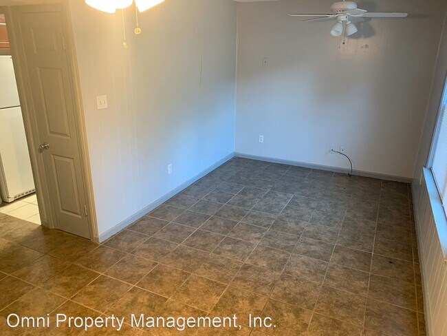 Building Photo - 3 br, 1.5 bath House - 5334 STAGE RD