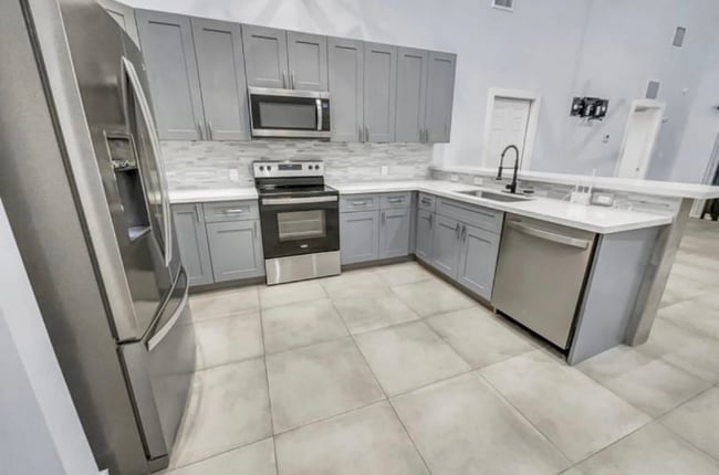 Photo - 1545 SW 32nd St House