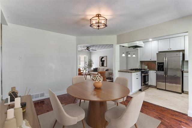 Foto del edificio - 11351 Lippitt Ave